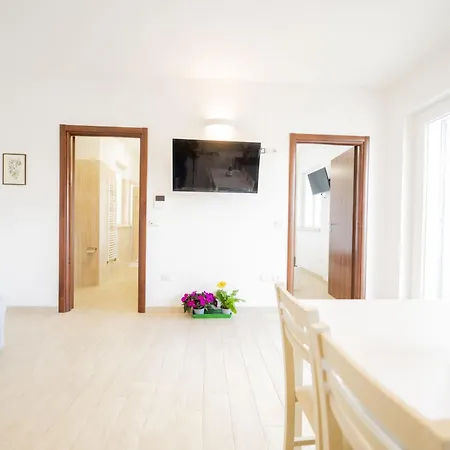 Terraced By The Ancient Appian Way 4 * Rom